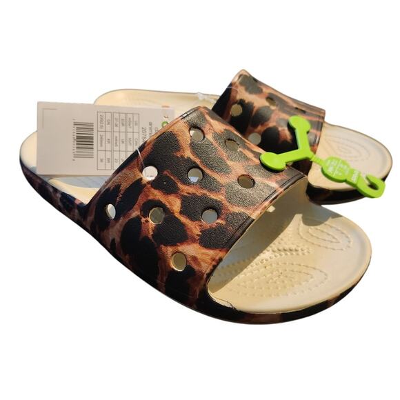 Crocs Classic Animal Remix Slides Leopard Print Men’s 5 Women’s 7 NWOB - Picture 1 of 3